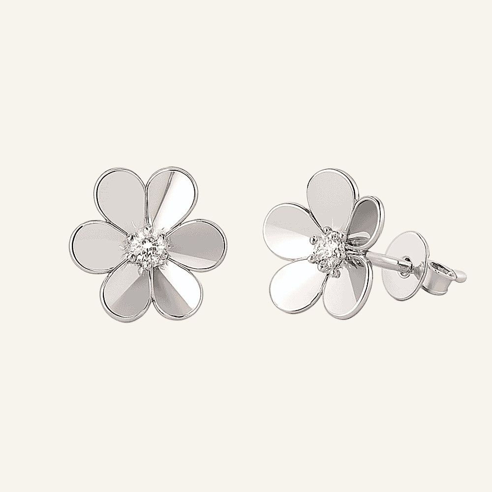 Floral 18k Gold and Diamond Earring - Image 1