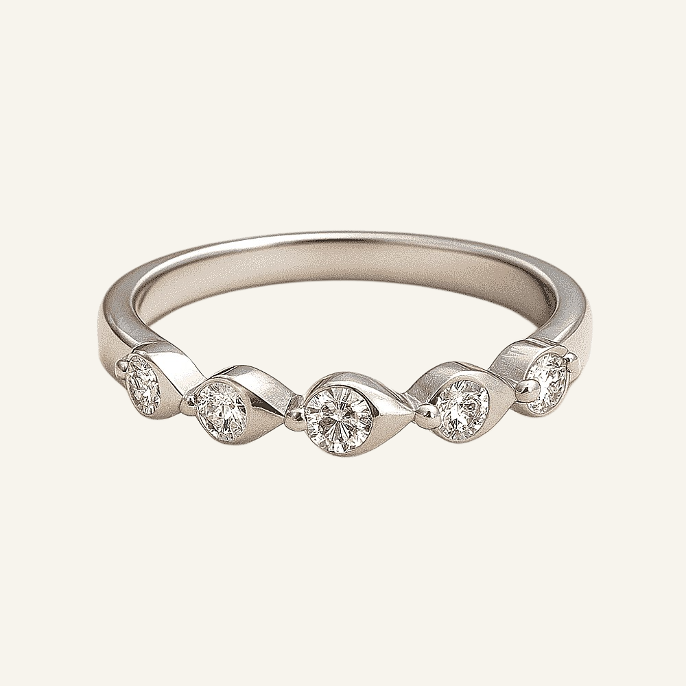 18k Gold Diamond Pear Motif Band - Image 1