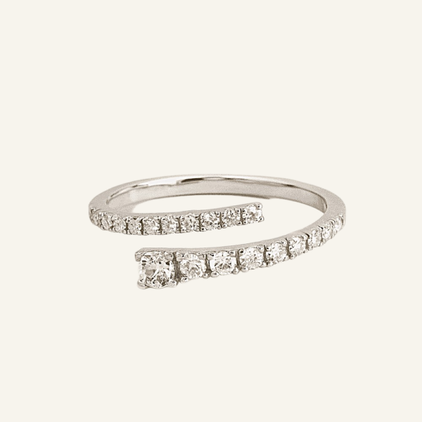 18k Gold Diamond Spiral Ring