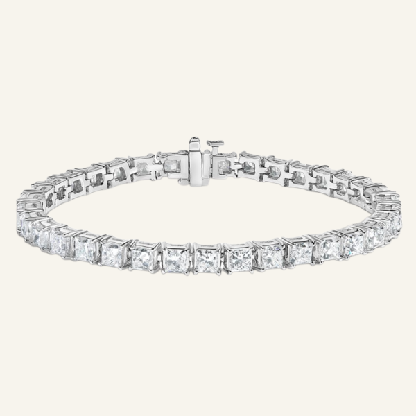 18k Diamond Princess cut Tennis Bracelet